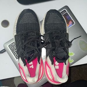 Womens adidas UltraBoost 19 Sneakers Black/Wh/Pink Running Shoes EF1625